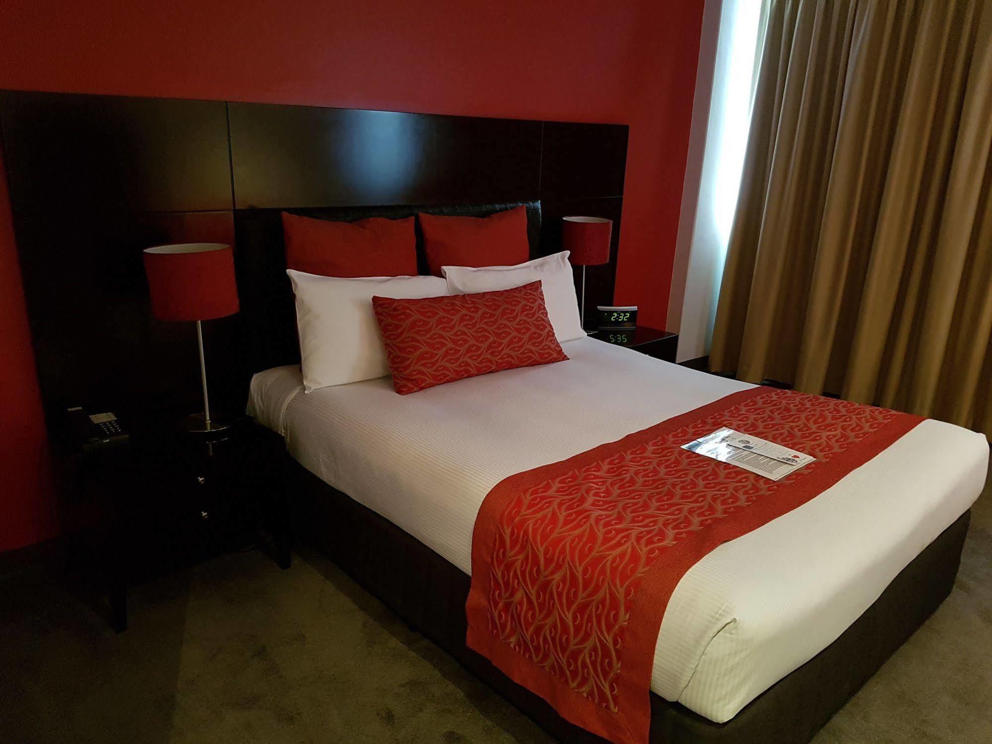 רוקהמפטון Leichhardt Hotel מראה חיצוני תמונה