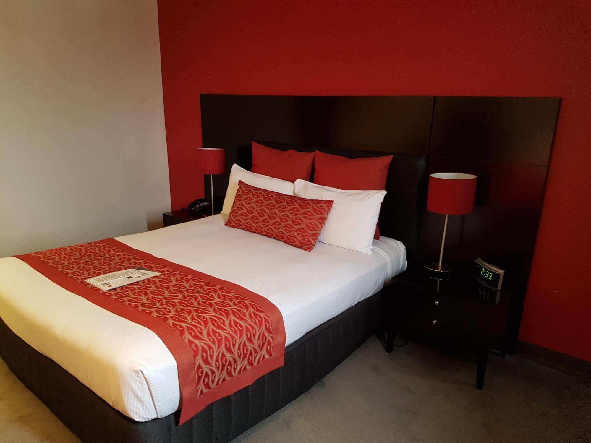 רוקהמפטון Leichhardt Hotel מראה חיצוני תמונה