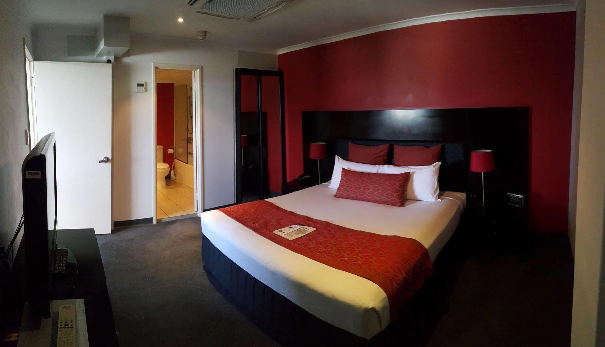 רוקהמפטון Leichhardt Hotel מראה חיצוני תמונה